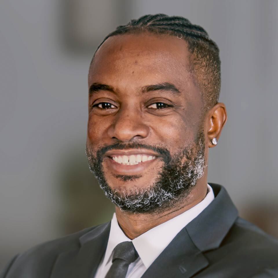Phillip Henry, Investment Manager + Owner of SmartWealth
